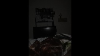 Поглаживаю свой твердый член
