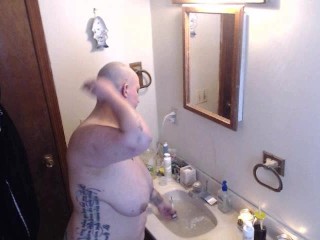 BBW Fresh Head Shave and Shower_Voyeur