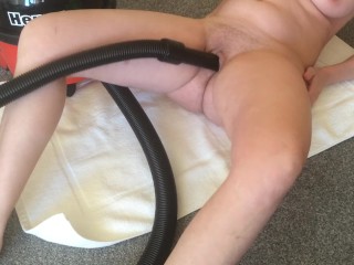 Teen Girl - Vacuum - Pussy