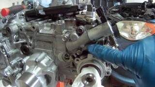 2007 Subaru Impreza Rebuild -Часть 5 Как установить электромагнитное уплотнение кулачка AVLS