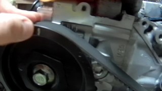 2007 Subaru Impreza Rebuild - Parte 6 - Piloto pan de óleo do cinto de tempo jogado para fora