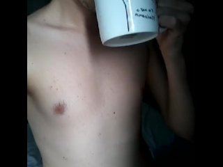 22yo Jerks off and Drinks his own Cum