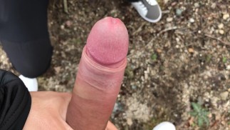 I make a stranger squirt in the forest