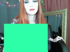 Camgirl shows off ass in cutoff jean shorts & finds new way tease lucywants