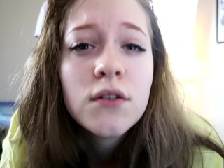 Gamer girl tries to play while getting fucked