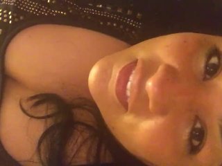 Princesa bbw Latina milf shows a peek of pussy