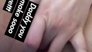HORNY TEENAGE BLONDE FUCKS HERSLEF ON SNAPCHAT