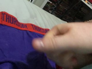 A Thursday night wank