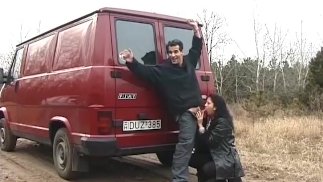 Публичный секс перед массовым трафиком