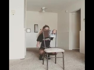 Burlesque strip tease