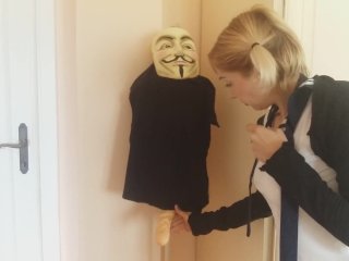 un manichino mostruoso