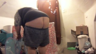 fat white girl buttcrack putting clothes away