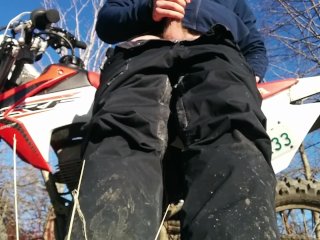 MASTURBATING OUTDOORS ON DIRT_BIKE RIDE IN THE MIDDLE OFNO WHERE