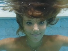 traier: live in the water, love by the moon