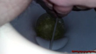 Toilettenbesuch in der Kneipe