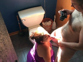 BBW Missy gives Hubby Sloppy Blowjob on Bathroom Floor