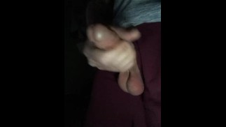 Поздняя ночная окантовка с низко висящими яичками