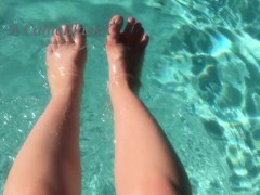 Pool Time - Screenshot 9 of 16 - Butt