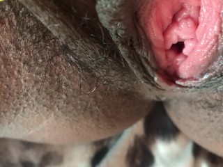 mochalamulata, amateur, solo girl, big butt, hairy pussy, fingering, pussy play, masturbation, close up pussy, huge pussy lips, verified amateurs, solo female, exclusive, ebony, squirt, pissing