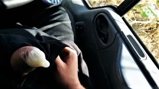 Risky Public Cock Wank & Condom Fill