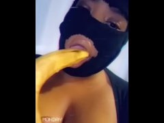 Deepthroating Banana (sound on)
