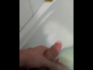Play Play in the Tub