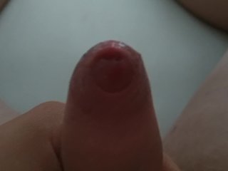 Young chub cumming on his feet