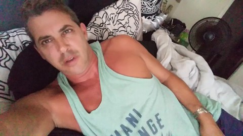 BIG BONER DILF Celeb Cory Bernstein shows morning BIG DICK