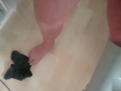Two vacuum suck
