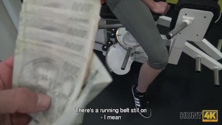 HUNT4K. Man for money let stranger fuck his slutty girlfriend in gym