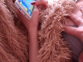 My Step Sister Play on Smartphone
