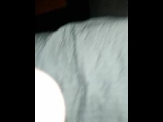 Babysitter quits,blows boy instead