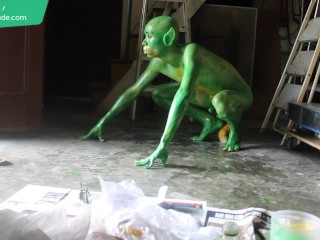 Gay Teen Bodypaint / 19 Years old Boy Turned into Miserable Green #1