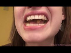 CRUNCH ICE CREAM CONES