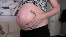Pregnant & Vore 3