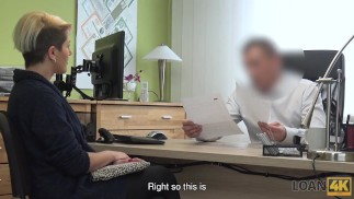 КРЕДИТ4К. Грубый агент трахает Лусси как дешевую шлюху за большой кредит