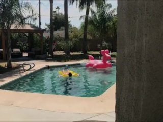 Pool Guy 4 - The Voyeur