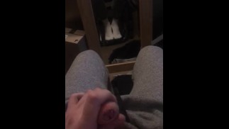 Rollstuhl-Kerl kommt