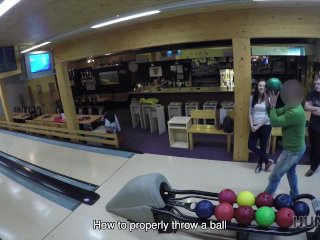 HUNT4K. Dude girlfriend's twat toguy and continues to play