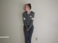 Video Horny wetting girl in a grey leggings