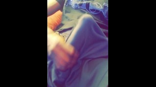 BBC Snapchat: Black Lewd Spidey, acariciando en pantalones cortos
