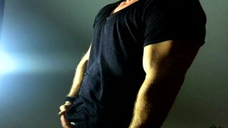 GETTING HARD FOR MY MUSCLEBOY | Muscle Worship Cam Show Custom Videos