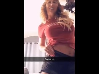 Mom Drains Stepsons Morning wood screenshot number 2
