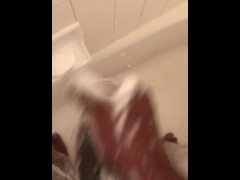 Lather up - Screenshot 11 of 16 - Bbc