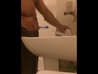 Vlog #49 Brushing my Teeth