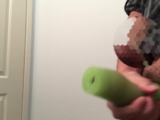 Sleeve fap’n cumshot