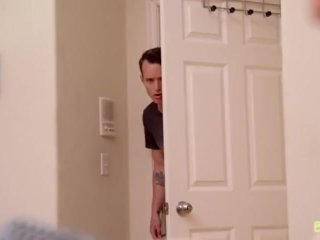 Fuck My stepsis's Friend While Sis Doesn't See