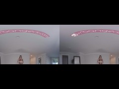 VR BANGERS- Riley Reid First Time Anal In VR Porn! - Screenshot 3 of 16 - Ass Fuck