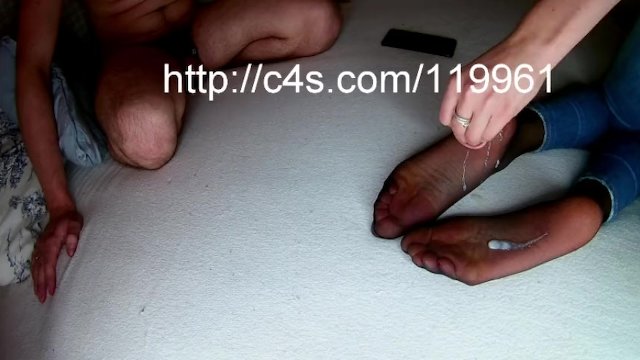 640px x 360px - Condom over Chastity, Cumshot and Cum Cleanup from Pantyhose Soles