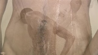Yella Boi Shower And Cum